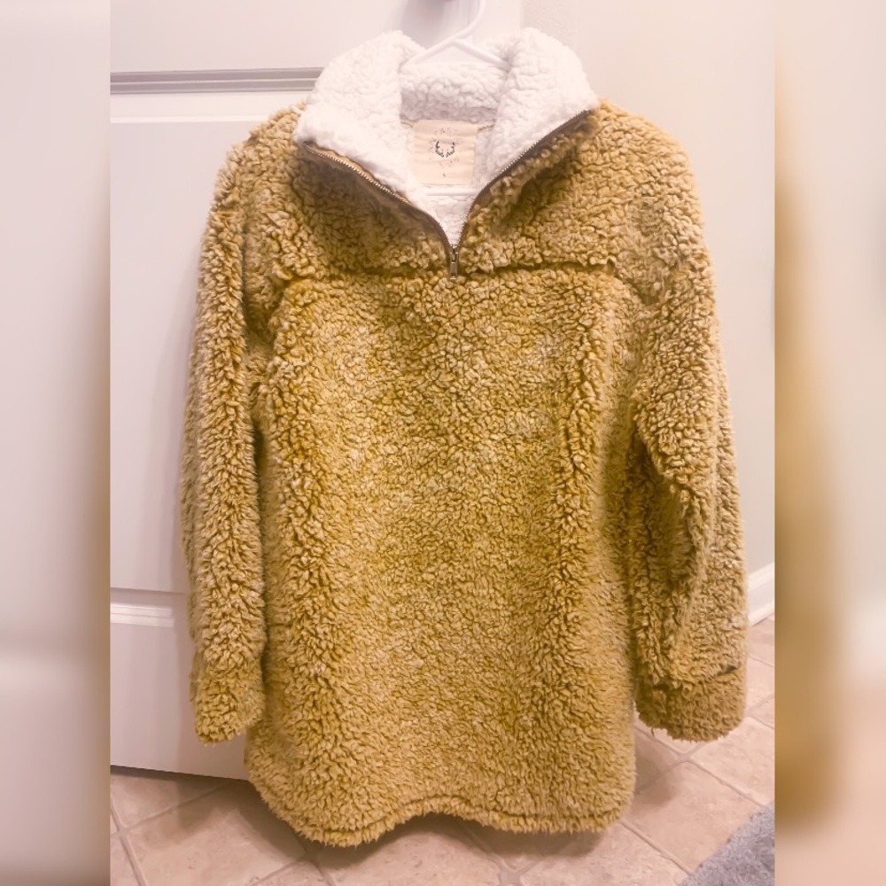 Fantastic Fawn Oversized Sherpa Pullover